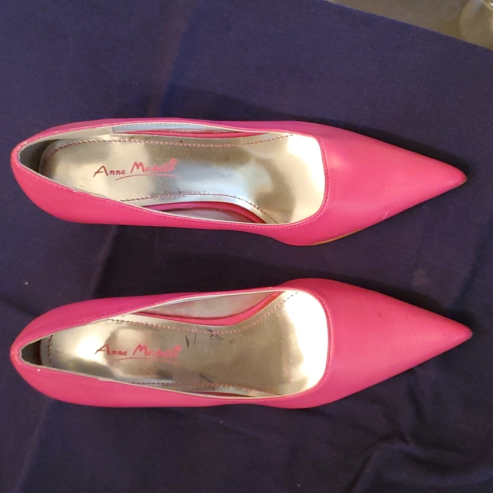 Anne Michelle heels